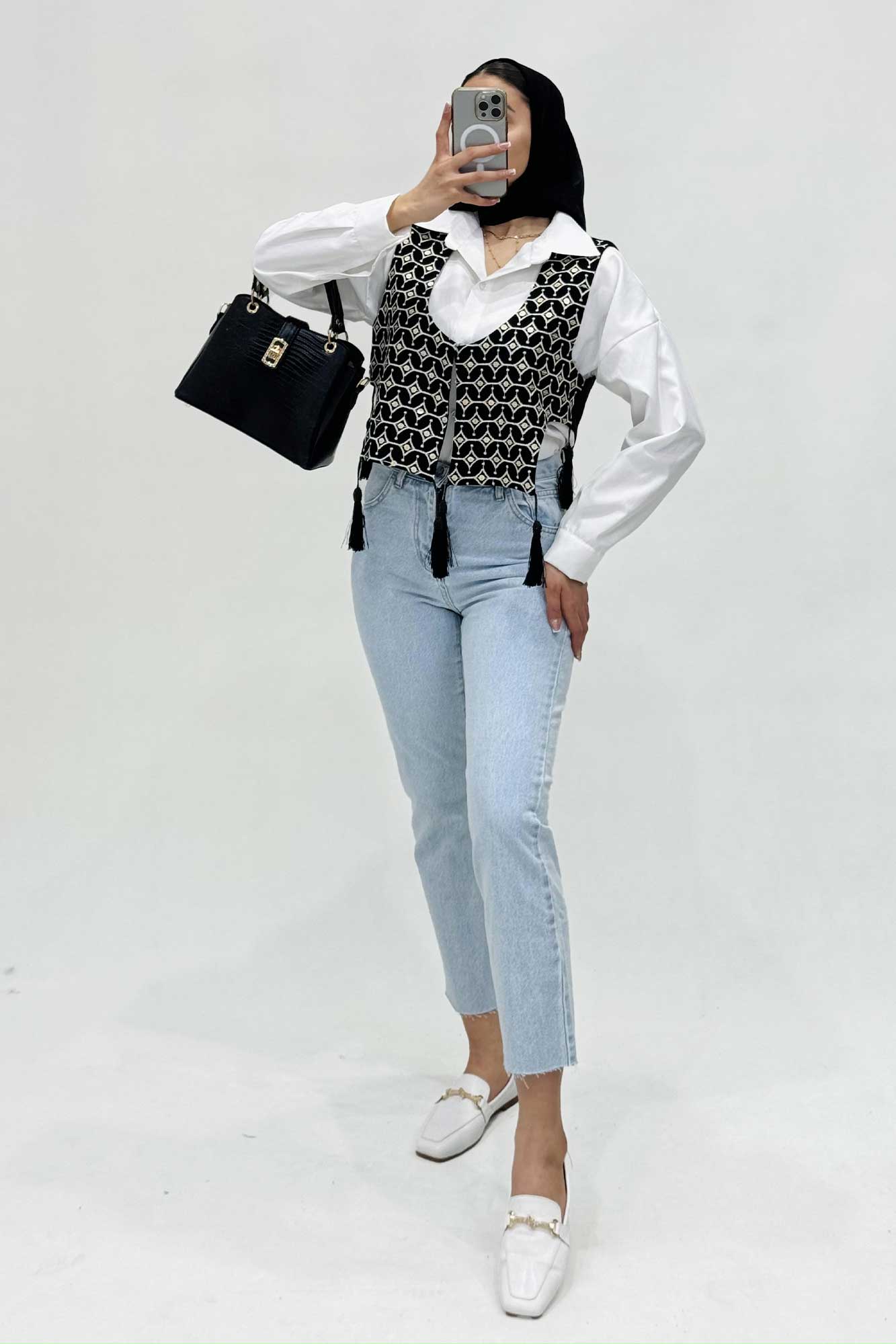 ژیله لنین هندی منگوله دار